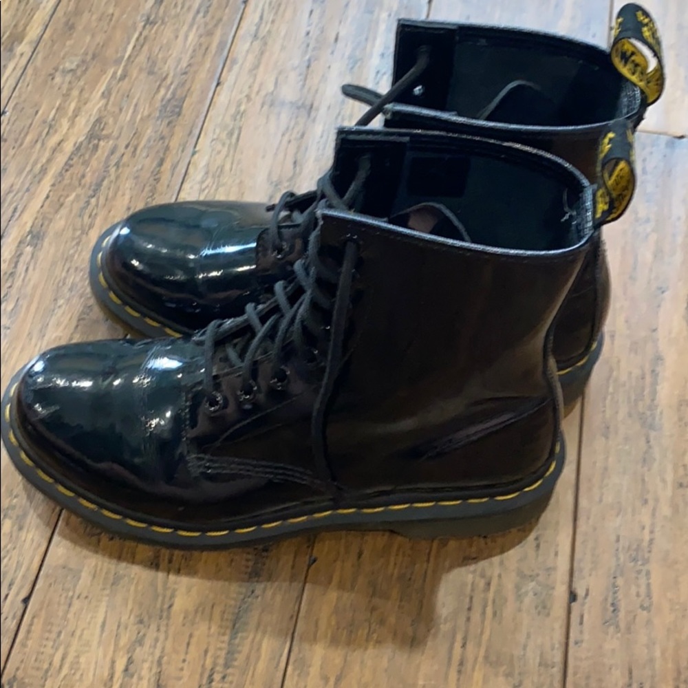 Black dr martens